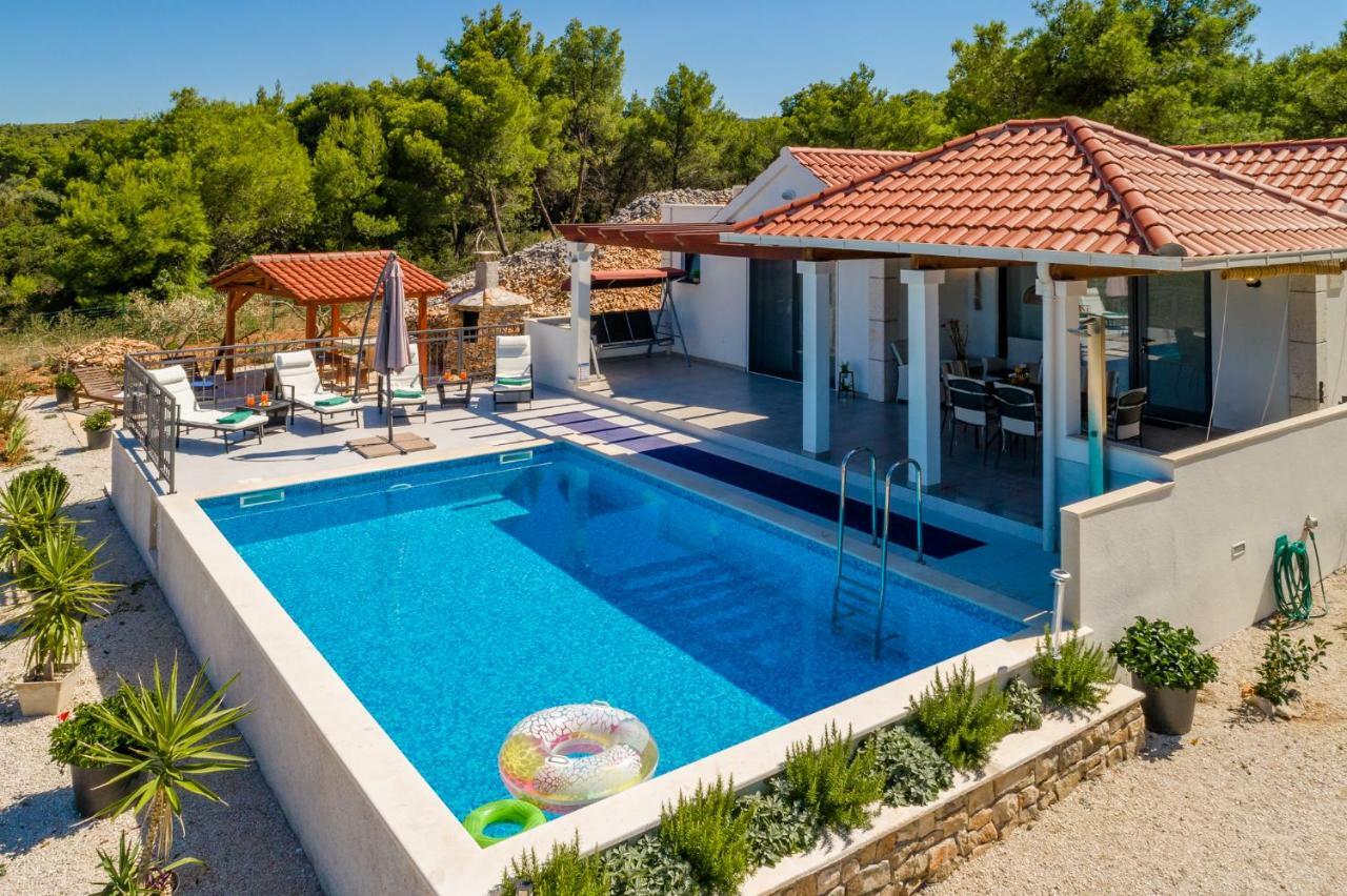 Villa Dada Supetar Exteriér fotografie