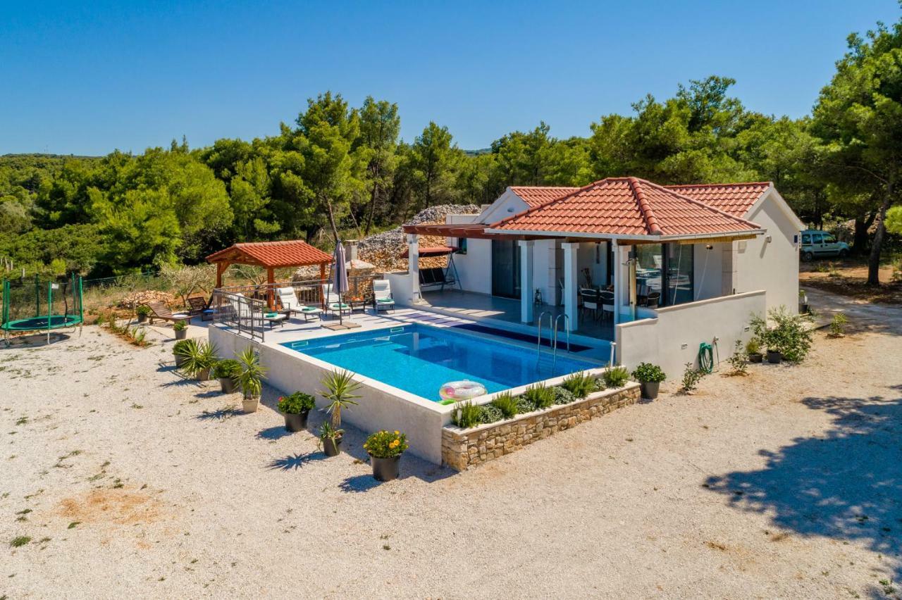 Villa Dada Supetar Exteriér fotografie