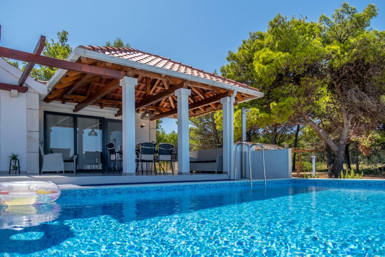 Villa Dada Supetar Exteriér fotografie